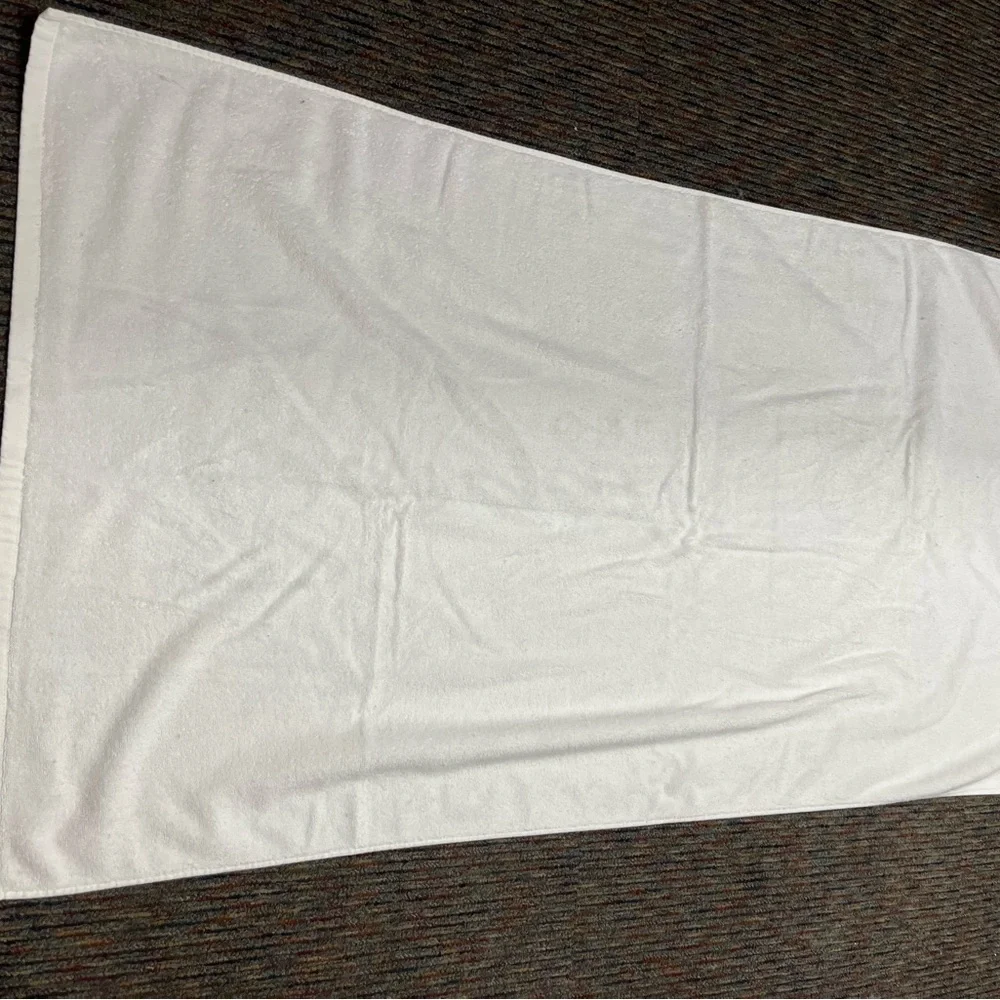 New Beach Towel Borgata Resort Casino White Black 59” X 30”